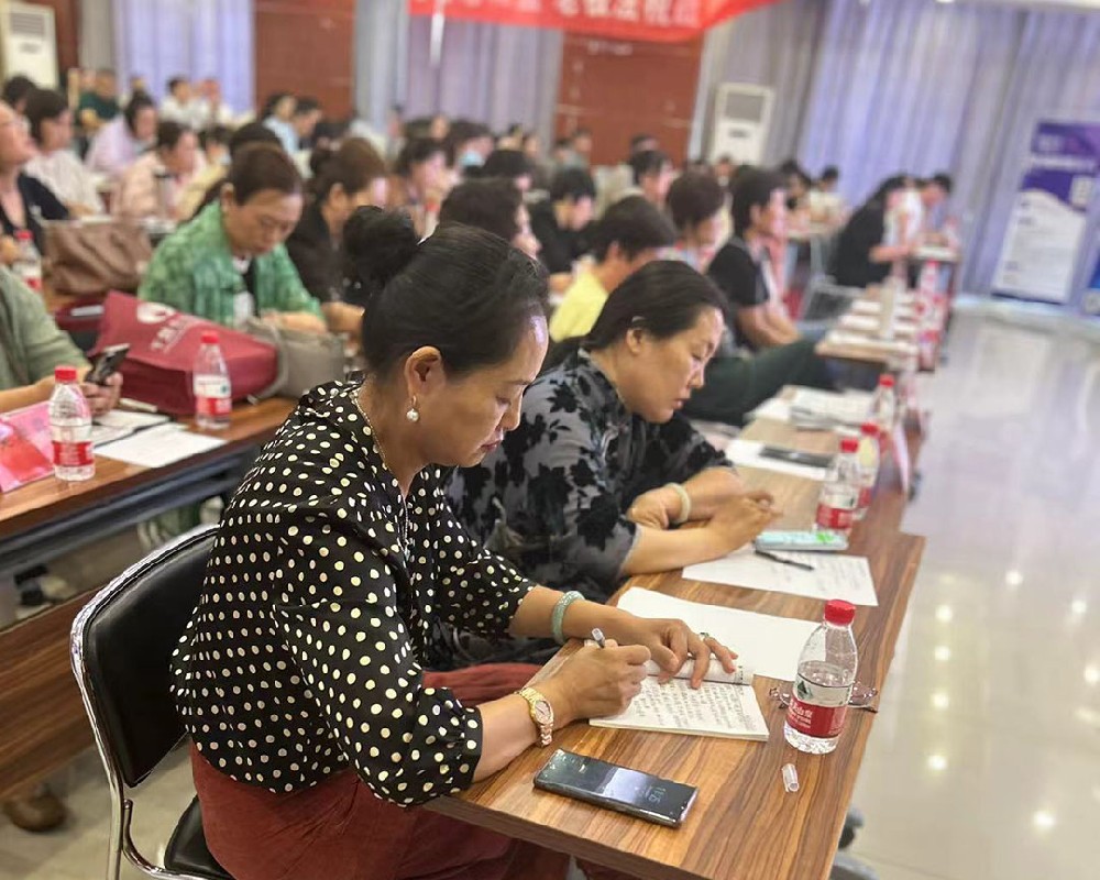 为市女企协“法税战略课”